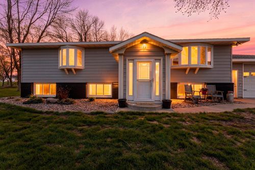 16474 200th St, Hutchinson, MN, 55350-5635 | Card Image