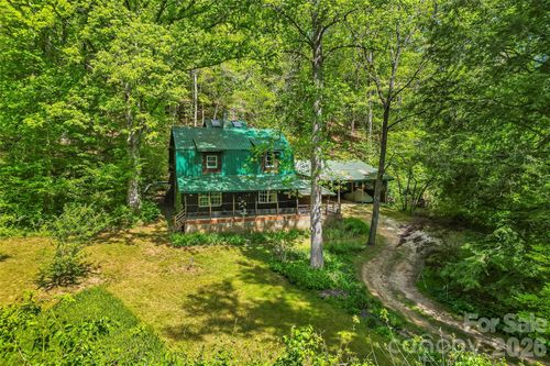 586 Liberty Church Rd, Marion, NC, 28752-5409 | Card Image