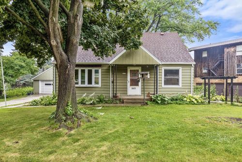 2477 S 99th Street, WEST ALLIS, WI, 53227 | Card Image