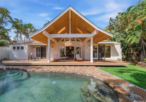 814 Kealaolu Ave, Honolulu, HI, 96816-5415 | Card Image