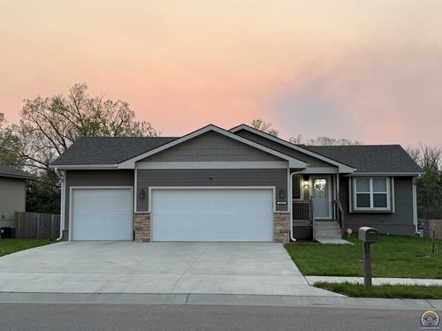 4225 Se Truman Ave, Topeka, KS, 66609-1856 | Card Image