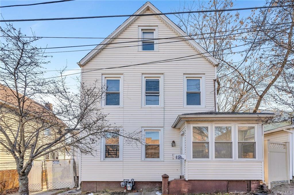 12 Irving Place, For Sale in Staten Island Zoocasa