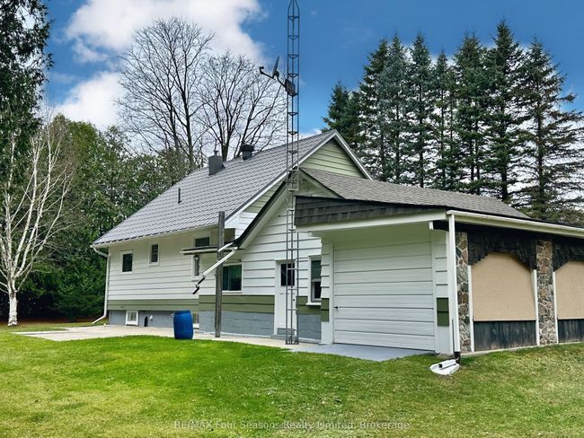 5601 County Rd 9, House other with 3 bedrooms, 1 bathrooms and 6 parking in New Lowell ON | Image 5