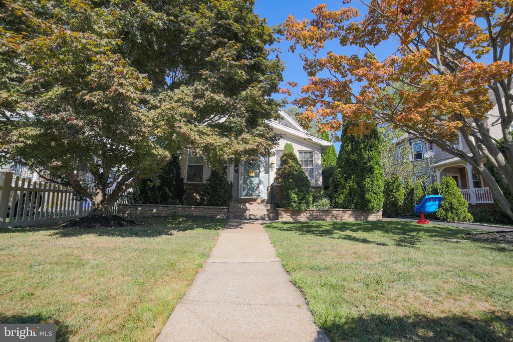 Ralston Ave, Havertown, PA 19083