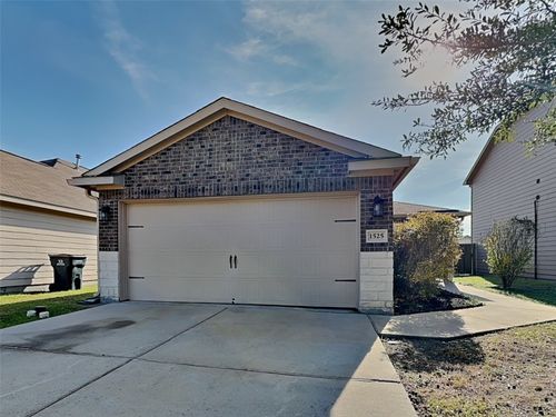 1525 Treeta Trl, Kyle, TX, 78640-9611 | Card Image