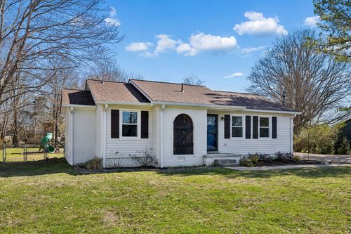 277 S Meribeth Ln, Christiana, TN, 37037-5114 | Card Image