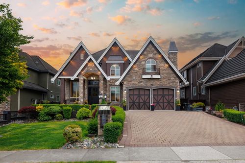 16450 87a Ave, Surrey, BC, V4N1E7 | Card Image