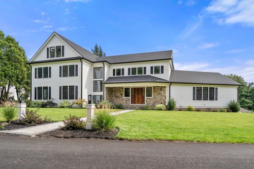 55 Crestview Rd, Belmont, MA, 02478-2105 | Card Image