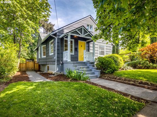 5506 Ne 32nd Pl, Portland, OR, 97211 | Card Image