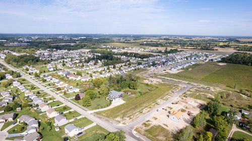 lot-238-3613 Tulipleaf Dr, Holland, MI, 49424-9741 | Card Image