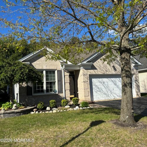 84 Marlow Dr, Jackson, NJ, 08527-4678 | Card Image