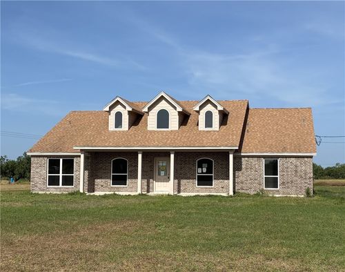 416 County Road 133, Alice, TX, 78332-9365 | Card Image