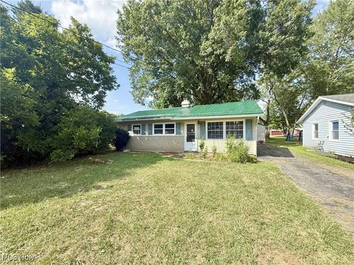 950 Donmar Ln, Youngstown, OH, 44511-3408 | Card Image