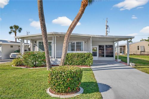 115 Overland Trl, NORTH FORT MYERS, FL, 33917-3045 | Card Image