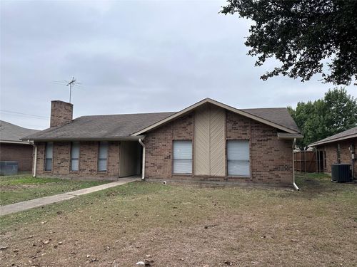 2005 Glencrest Ln, Garland, TX, 75040-4109 | Card Image
