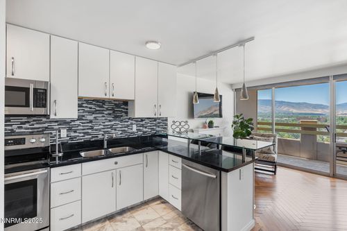 unit-17g-100 N Arlington Ave, Reno, NV, 89501-1224 | Card Image