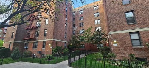 apt-b7-6535 108th St, Forest Hills, NY, 11375-2207 | Card Image