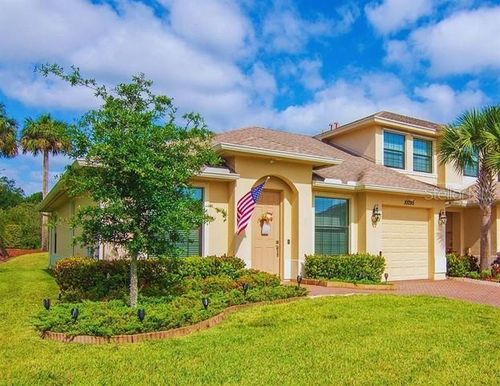 10095 W Villa Cir, Vero Beach, FL, 32966-3114 | Card Image