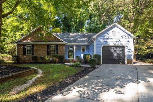 5426 Leaford Ct, Charlotte, NC, 28227-3162 | Card Image