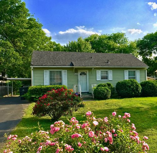 6208 Freedom Dr, Nashville, TN, 37209-1721 | Card Image
