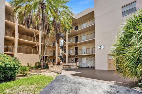 apt-405-2811 Somerset Dr, Lauderdale Lakes, FL, 33311-1935 | Card Image