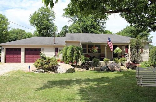 2667 Mounts Rd, Alexandria, OH, 43001-8742 | Card Image