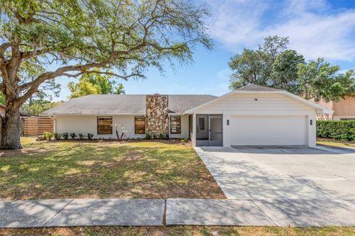 126 Woodside Dr, LAKELAND, FL, 33813-3558 | Card Image