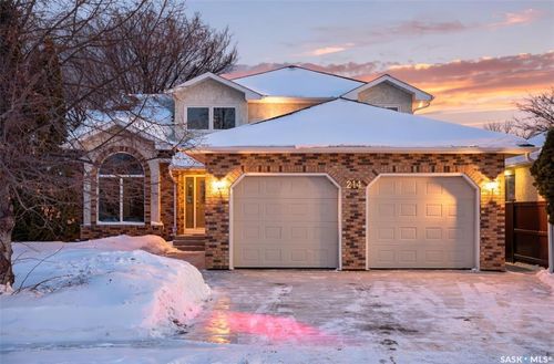 214 Braeburn Place, Saskatoon, SK, S7V1A4 | Card Image