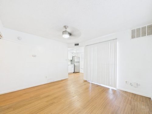 apt-201-2500 Burleson Rd, Austin, TX, 78741-5605 | Card Image