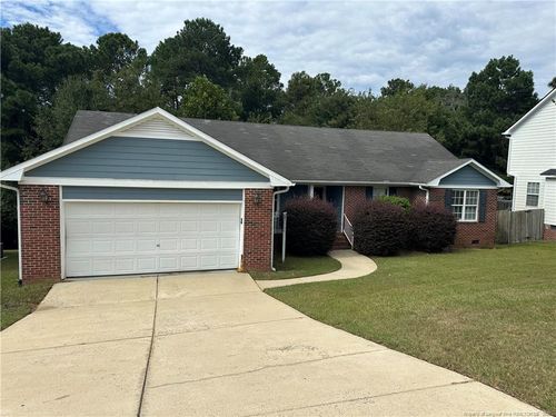5409 Miranda Dr, Hope Mills, NC, 28348-5629 | Card Image