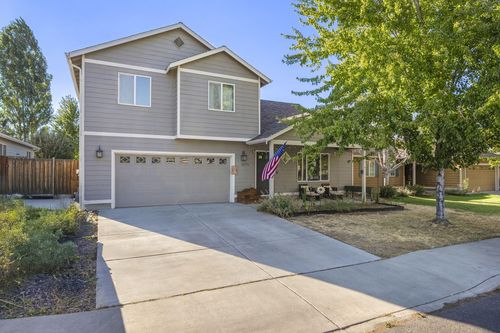 2675 Ne 9th St, Redmond, OR, 97756-1485 | Card Image