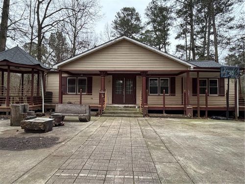 5148 Hood Rd Nw, Lilburn, GA, 30047-4907 | Card Image