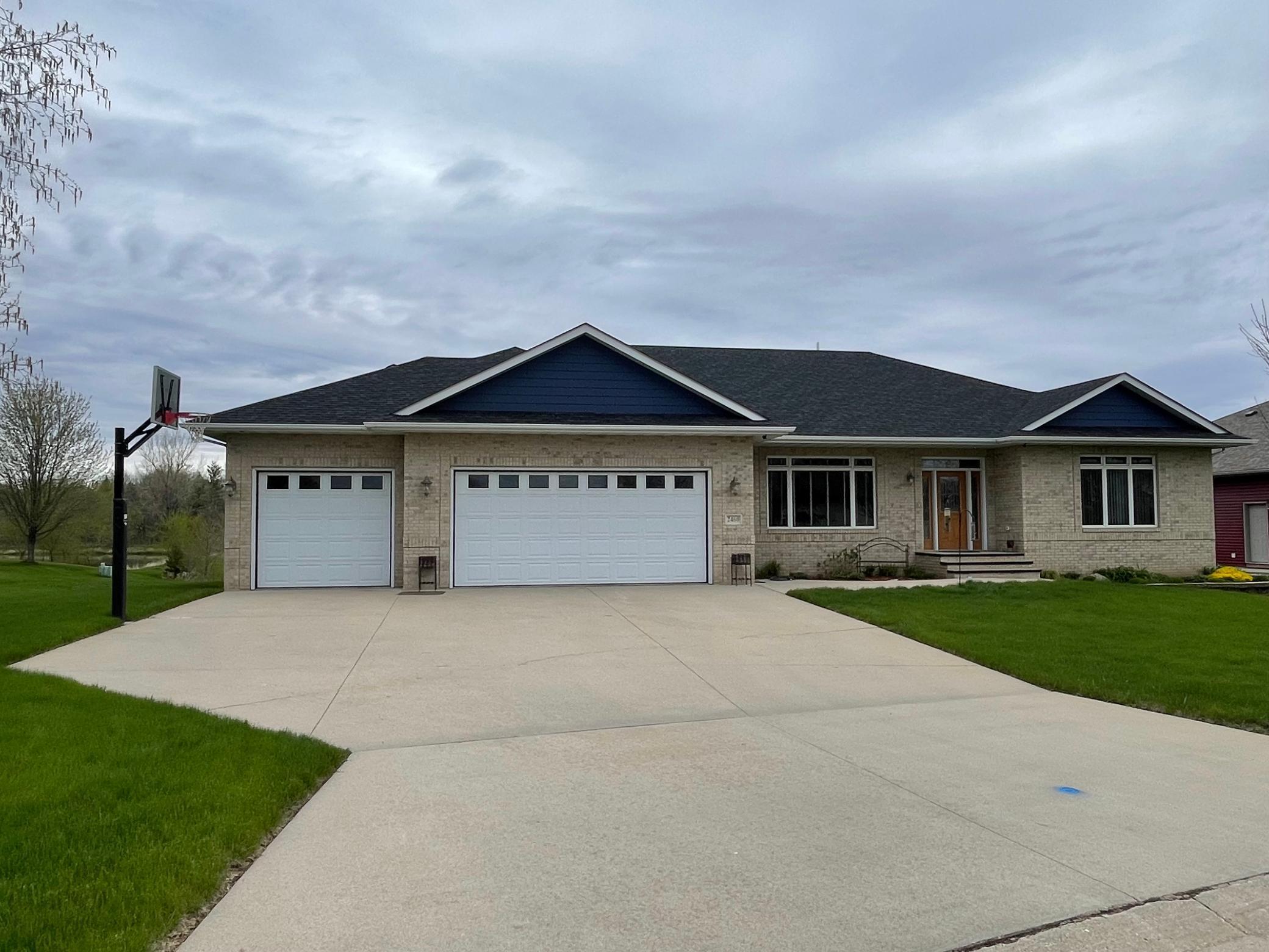 Campbell Blvd, Worthington, MN 56187