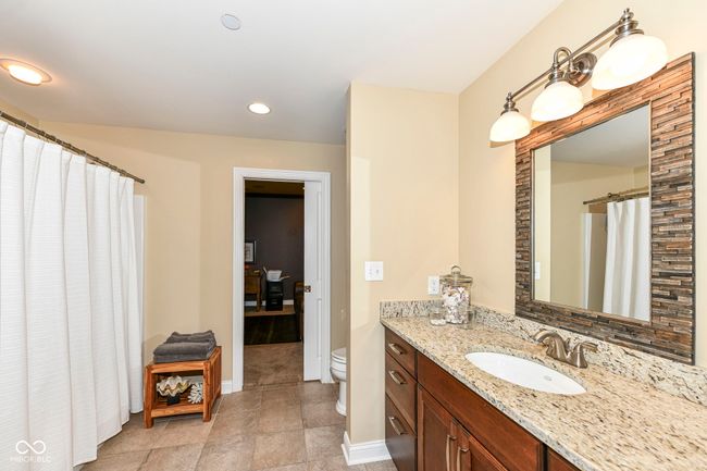 UNIT-303 - 333 Massachusetts Ave, Condo with 3 bedrooms, 2 bathrooms and null parking in Indianapolis IN | Image 36