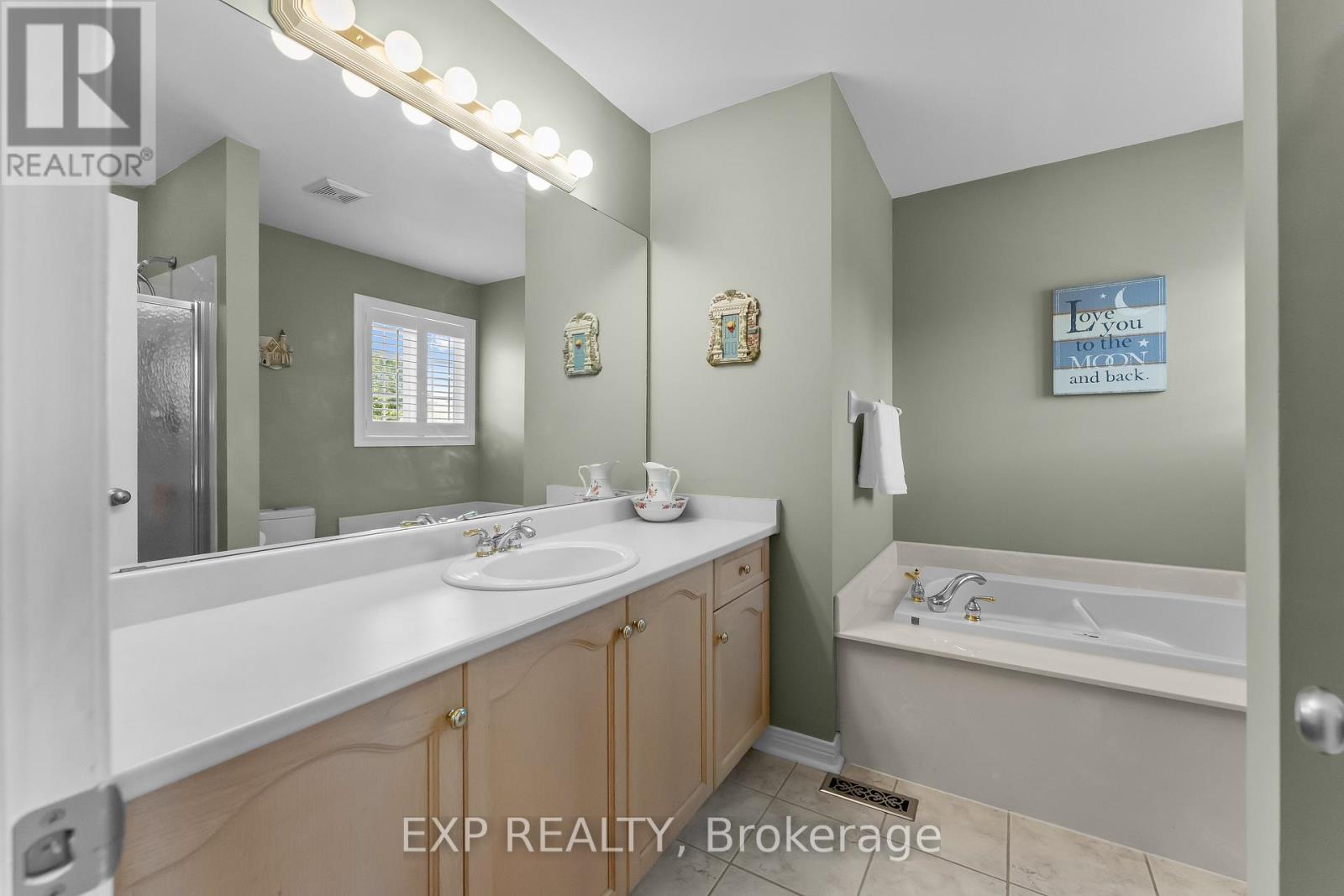 Residential in St. Catharines (Rykert/Vansickle) 3