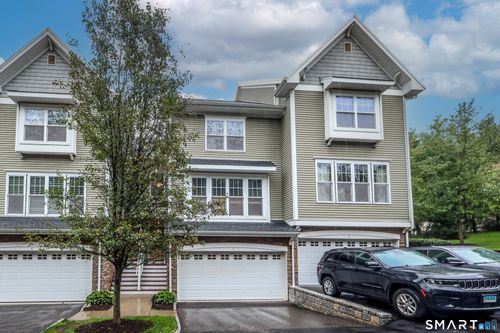 7-7 Lawrence Ave, Danbury, CT, 06810-5180 | Card Image