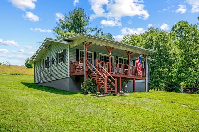 575 Apache Trl, House other with 2 bedrooms, 1 bathrooms and null parking in Fancy Gap VA | Image 5