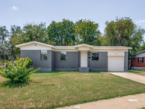 1208 Savage Dr, Fort Worth, TX, 76134-1638 | Card Image