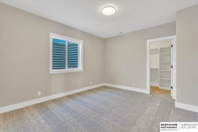 5510 N 212 Th Ave, House other with 5 bedrooms, 3 bathrooms and 4 parking in Elkhorn NE | Image 45
