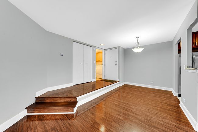 APT-1A - 752 Rodenburg Rd, Condo with 2 bedrooms, 2 bathrooms and 2 parking in Roselle IL | Image 4