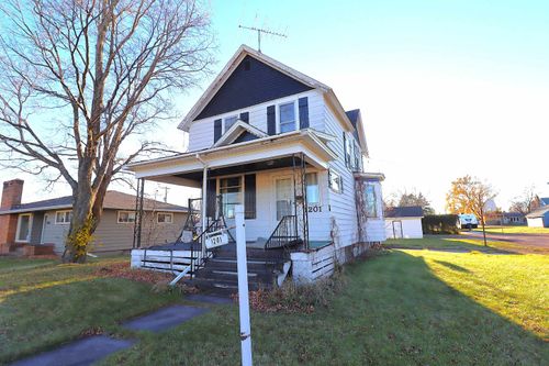 1201 9th Ave W, Ashland, WI, 54806-3733 | Card Image