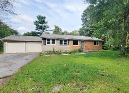 130 Tripp Rd, Woodstock, CT, 06281-3512 | Card Image