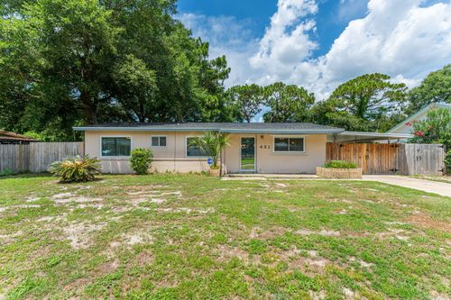 431 Stonehenge Dr, Mary Esther, FL, 32569-1743 | Card Image
