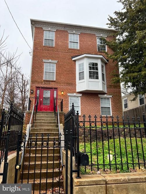 5115 Bass Pl Se, WASHINGTON, DC, 20019-6305 | Card Image