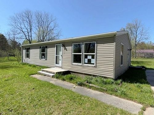 20956 Fewins Rd, Interlochen, MI, 49643-8643 | Card Image