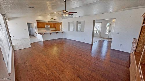 3720 Newberry Ave, Pahrump, NV, 89048-6714 | Card Image