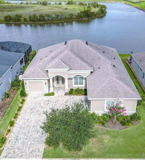 8461 Bridgeport Bay Cir, MOUNT DORA, FL, 32757-8851 | Card Image