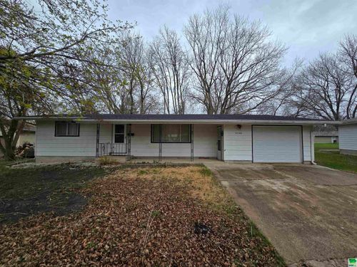 314 Oak St, Laurens, IA, 50554-1134 | Card Image