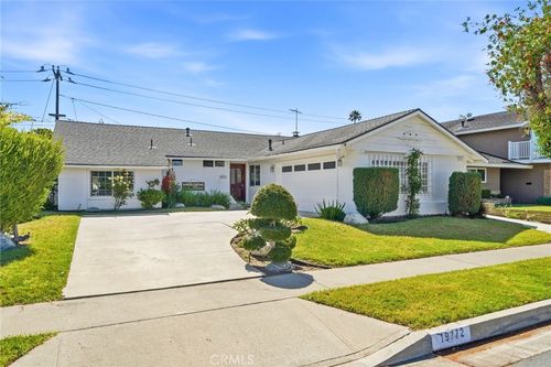 19772 Lexington Ln, Huntington Beach, CA, 92646-4334 | Card Image