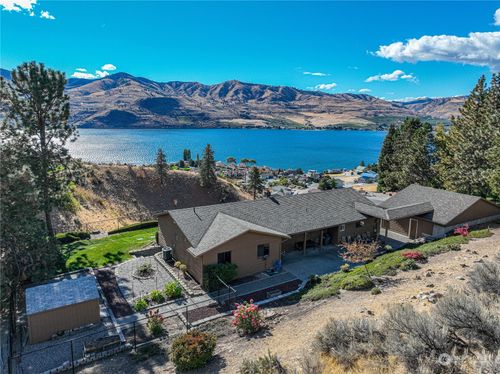 311 Highpoint Place, Chelan, WA, 98816 | Card Image